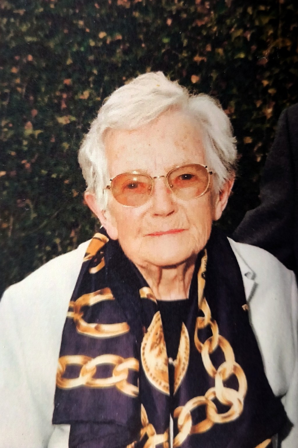 Marie-Antoinette BRESSON